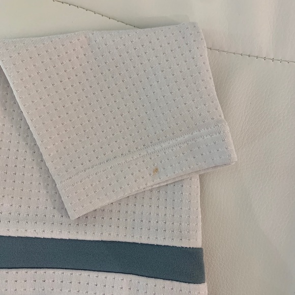 Bombshell Sportswear Sock Legging - Picture 5 of 6